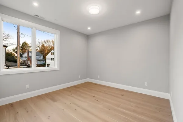 $2,495,000 | 956 Walnut Street, Unit 7, Newton, MA 02459
