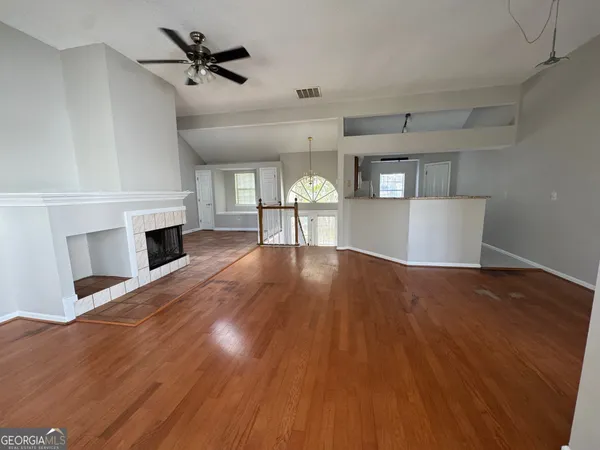 $1,700 | 2220 Goodwood Boulevard Southeast, Smyrna, GA 30080