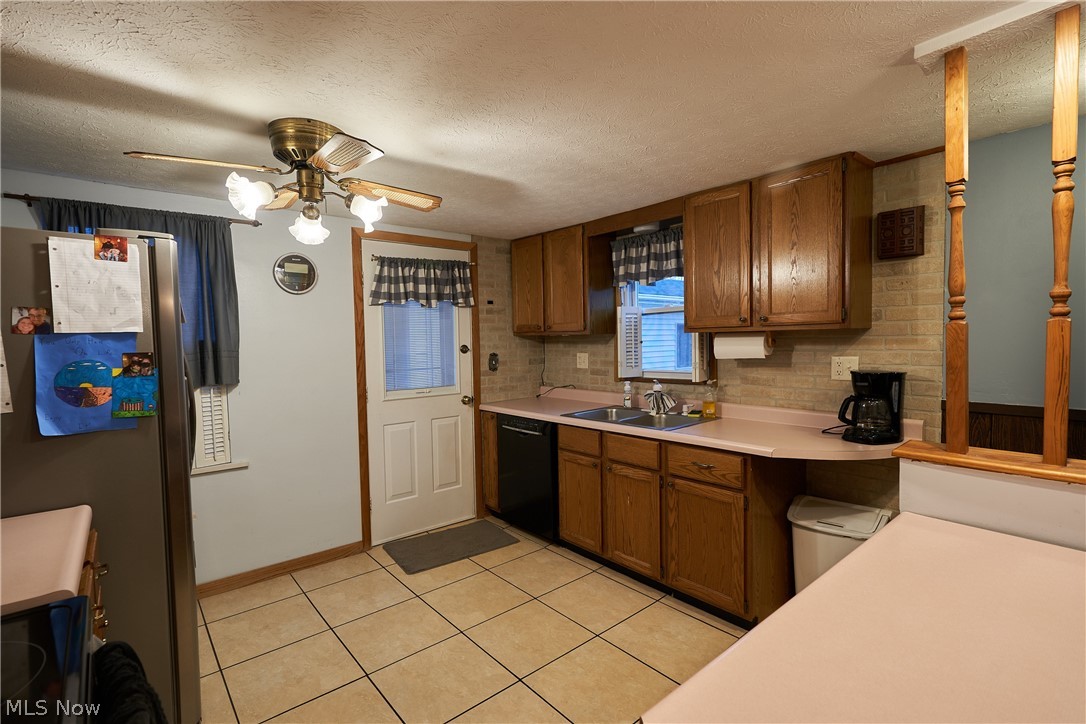 2640 Ridge Road Zanesville, OH 43701 - Photo 6 of 21