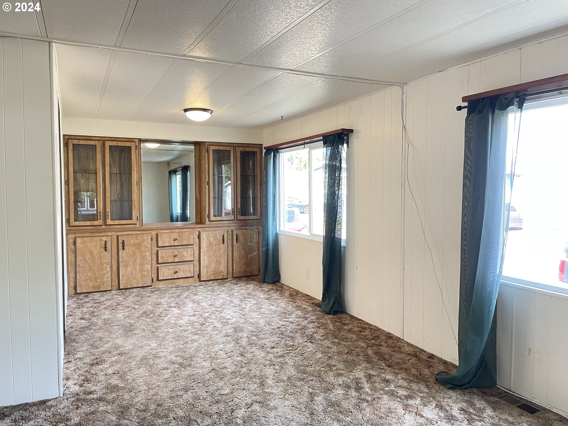 8651 Thurston Road, Unit 14 Springfield, OR 97478 - Photo 7 of 36 Gallery Image 7