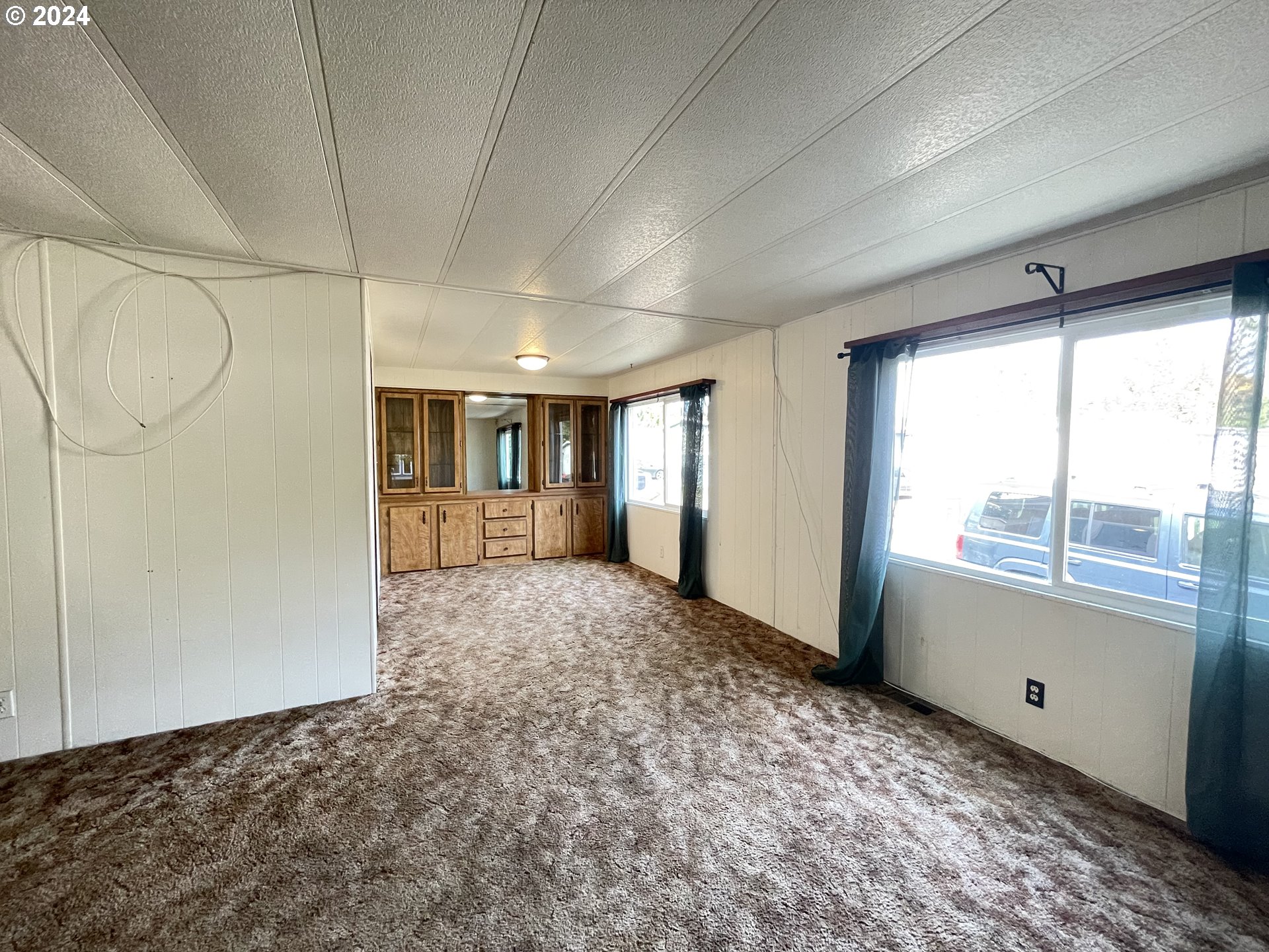 8651 Thurston Road, Unit 14 Springfield, OR 97478 - Photo 8 of 36 Gallery Image 8