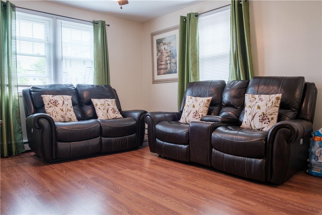 300 4th Avenue Woonsocket, RI 02895 - Photo 14 of 20 2nd unit living room