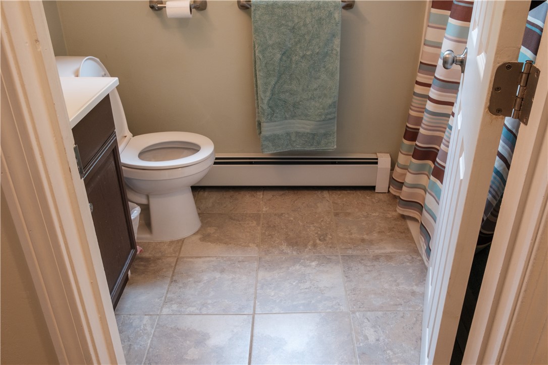 300 4th Avenue Woonsocket, RI 02895 - Photo 18 of 20 2nd unit bath