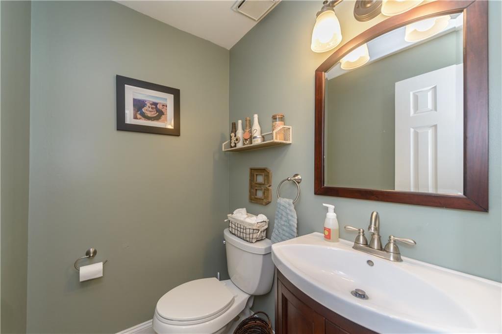 405 Oliver Road Sewickley, PA 15143 - Photo 13 of 25 Powder room off of front entry adds convenience to the main level.