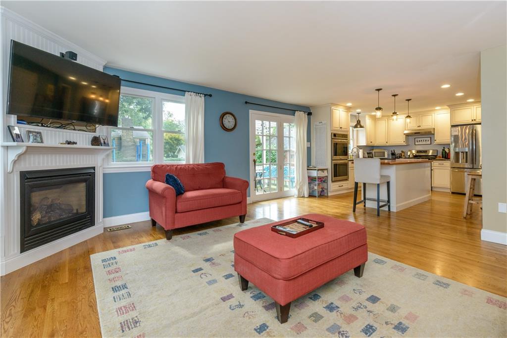 405 Oliver Road Sewickley, PA 15143 - Photo 5 of 25 Nice open flow from family room into kitchen. Great for entertaining!