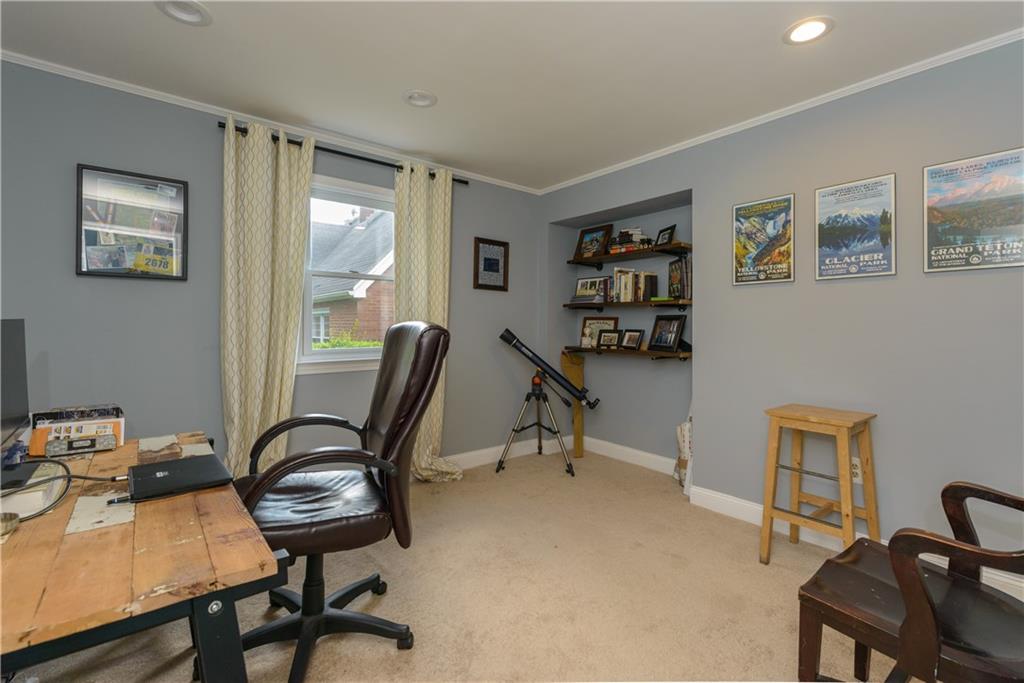 405 Oliver Road Sewickley, PA 15143 - Photo 9 of 25 Den, currently used as an office, on main floor is a great flexible and private space.