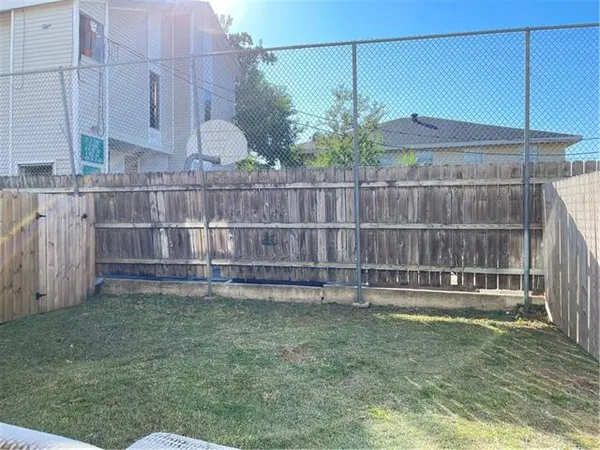$1,650 | 2755 Huntsville Street, Unit B, Kenner, LA 70062