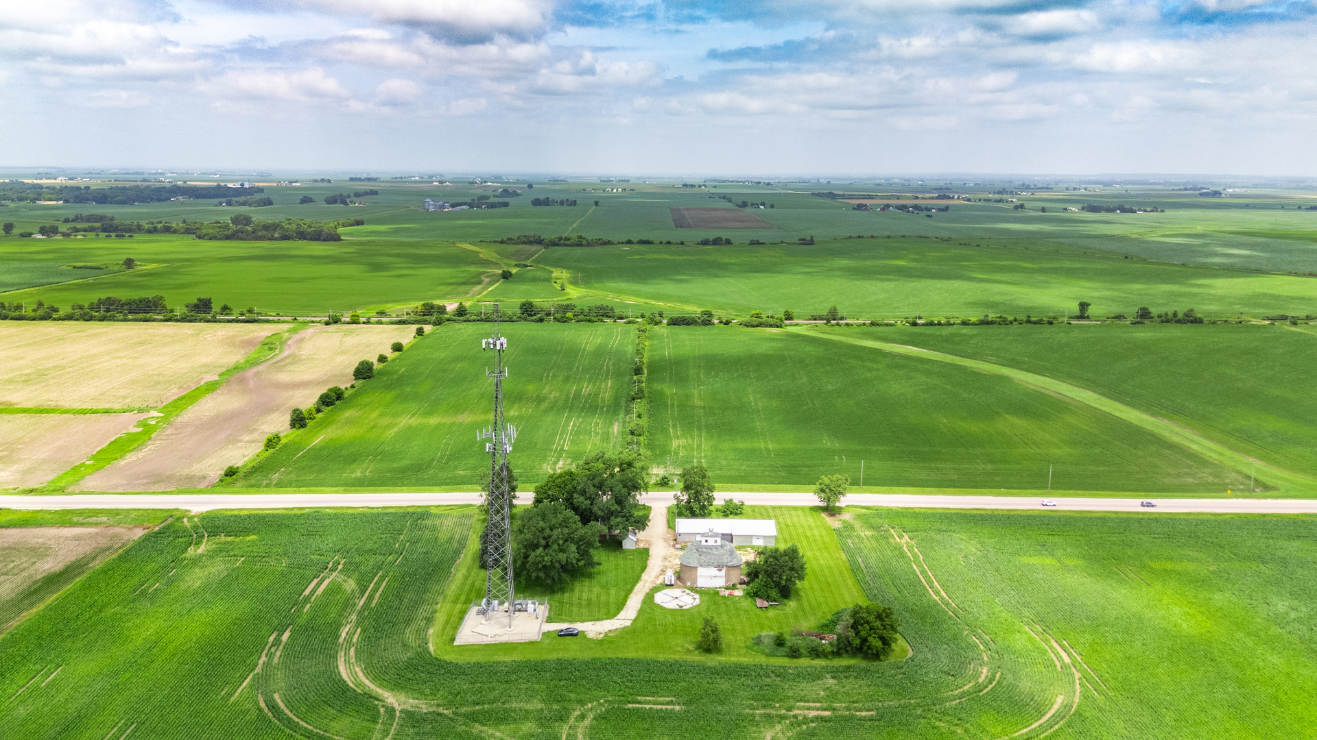 14286 Highway 72 Genoa, IL 60135 - Photo 26 of 33