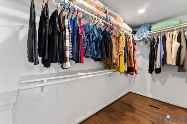 $349,900 | 200 Fort Street, West Point, VA 23181