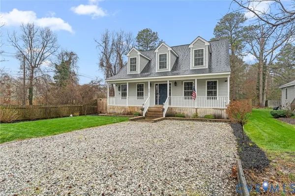 $349,900 | 200 Fort Street, West Point, VA 23181