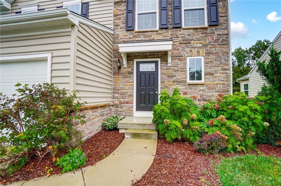 2908 Ridge View Court Xenia, OH 45385 - Photo 4 of 39 Gallery Image 4