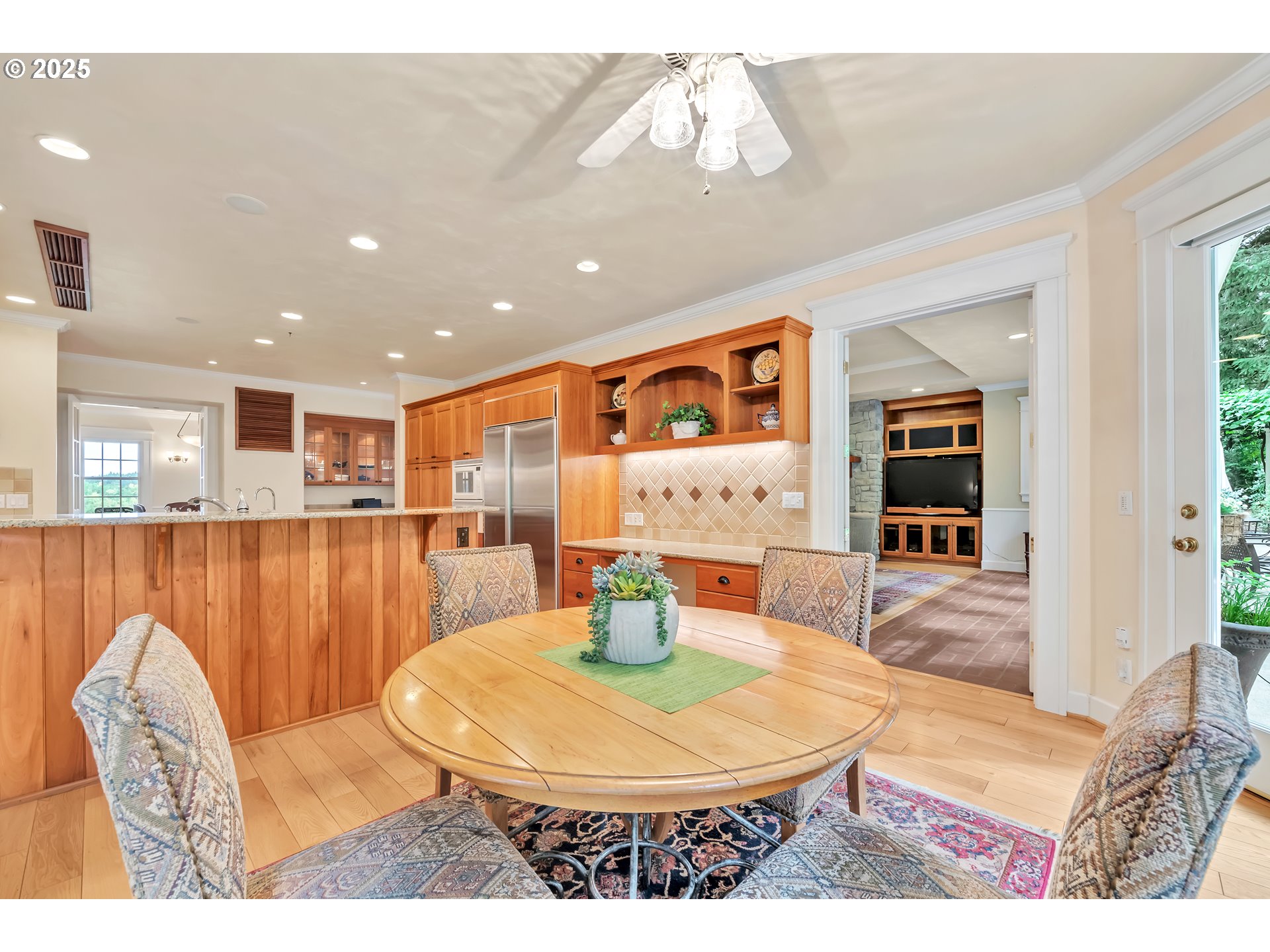 28408 Spencer Creek Road Eugene, OR 97405 - Photo 24 of 48