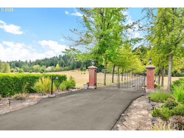 $1,950,000 | 28408 Spencer Creek Road, Eugene, OR 97405