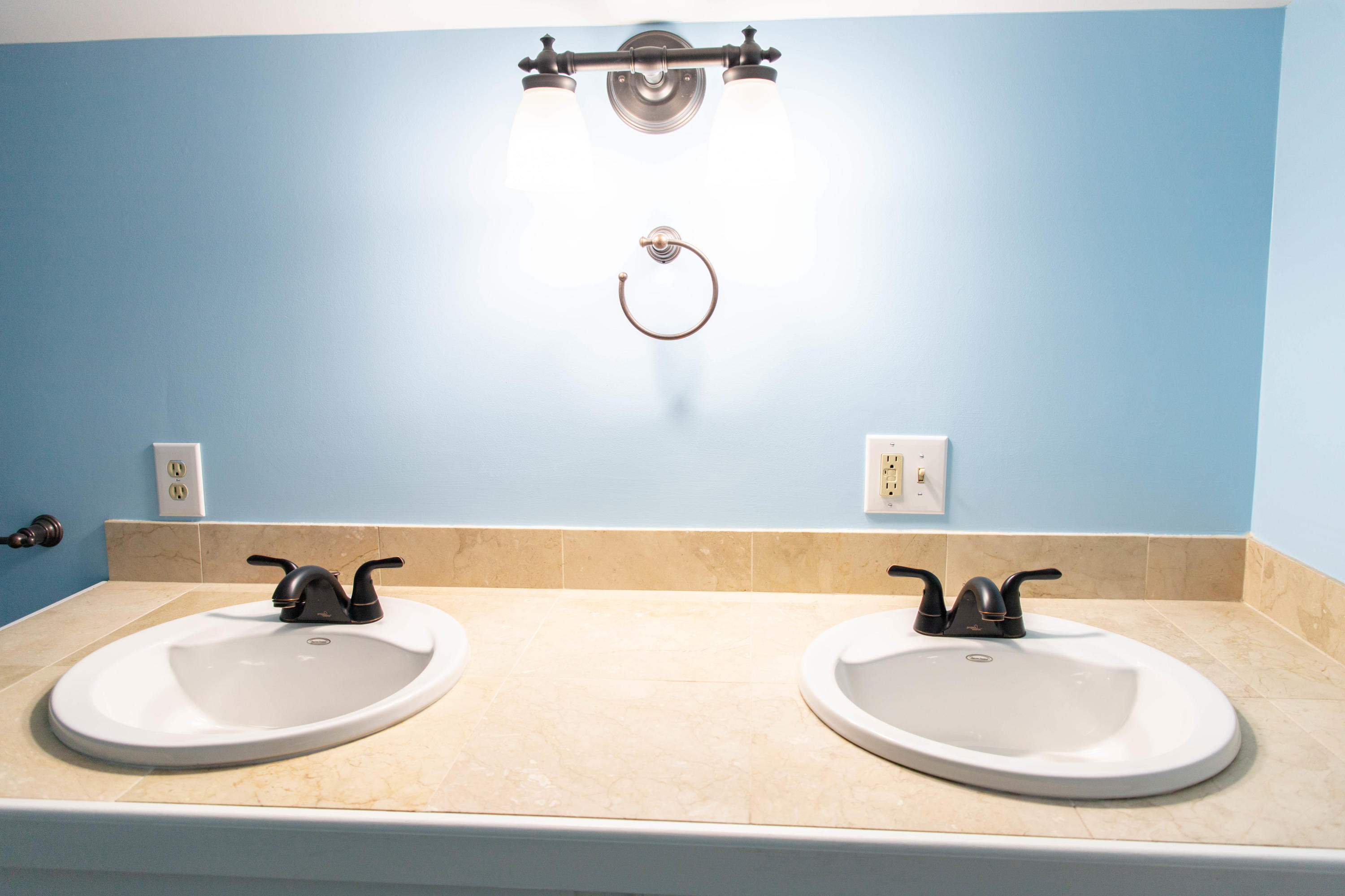 15 Ridgeview Lane Bangor, ME 04401 - Photo 27 of 44 3MackenzieNicolePhotography-37