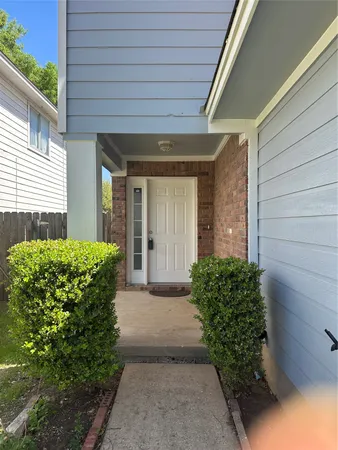 $1,675 | 1512 Parkfield Circle, Round Rock, TX 78664