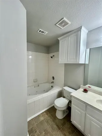 $1,675 | 1512 Parkfield Circle, Round Rock, TX 78664