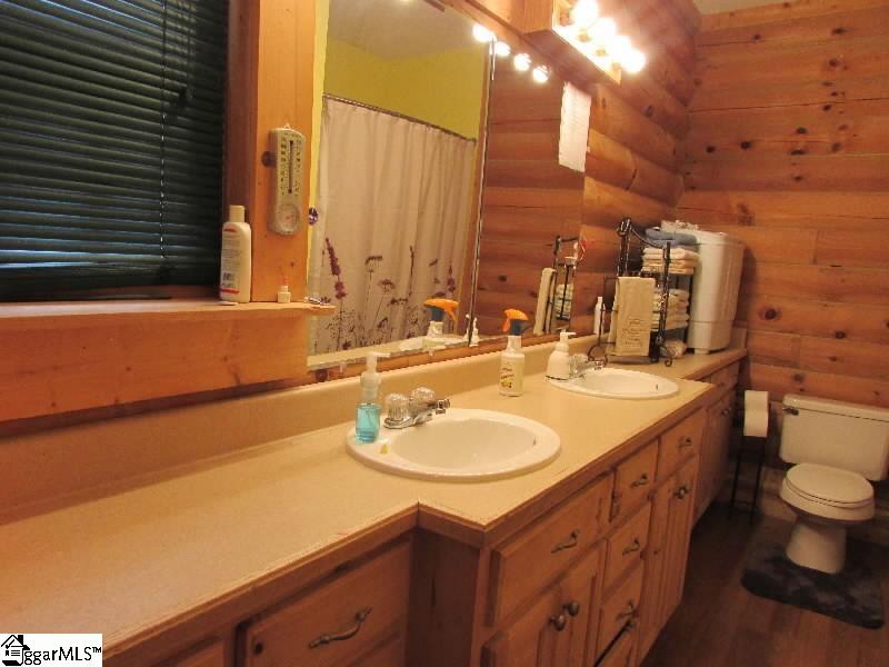 1115 State Rd S-30-255 Gray Court, SC 29645 - Photo 10 of 16 Gallery Image 10