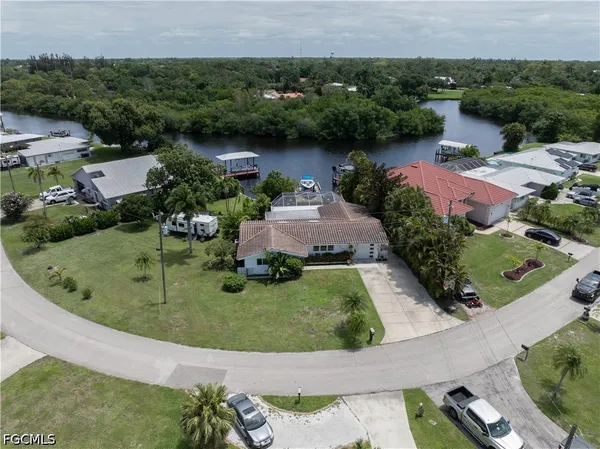 $649,000 | 1300 Thompson Street, North Fort Myers, FL 33903