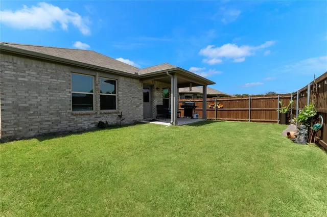 $309,000 | 1101 La Esperanza Drive, Mesquite, TX 75149