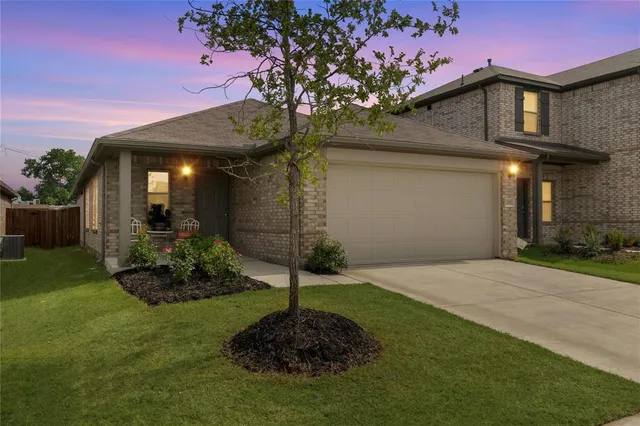 $309,000 | 1101 La Esperanza Drive, Mesquite, TX 75149