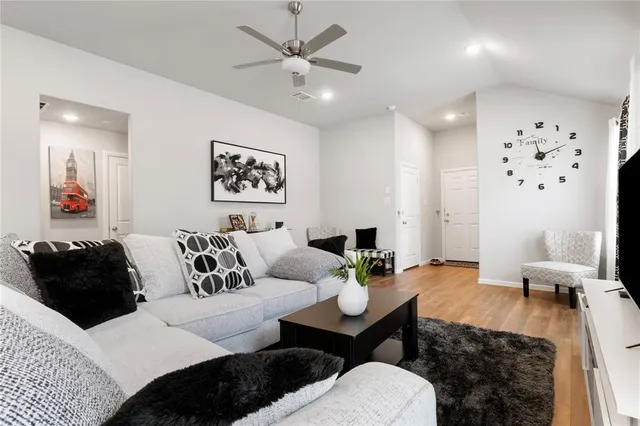 $309,000 | 1101 La Esperanza Drive, Mesquite, TX 75149