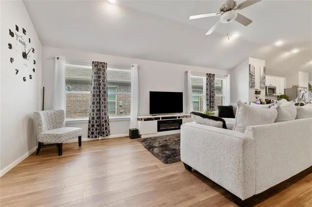 $309,000 | 1101 La Esperanza Drive, Mesquite, TX 75149