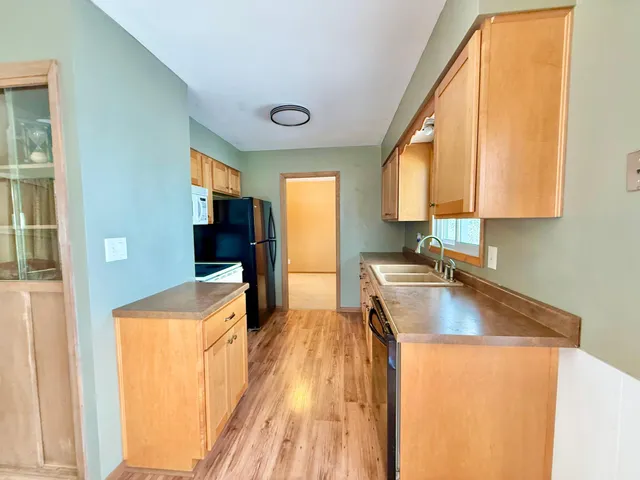 $275,000 | 18368 Highway 59, Detroit Lakes, MN 56501