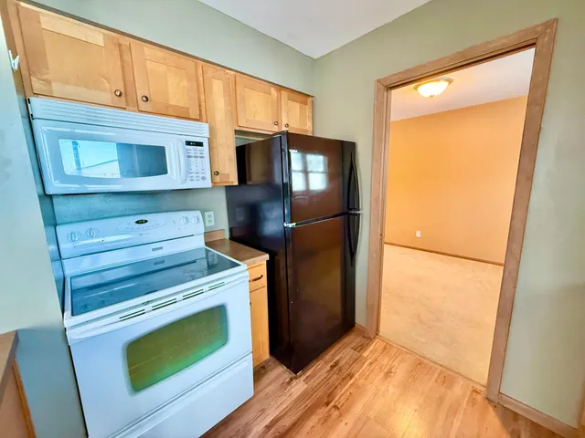 $275,000 | 18368 Highway 59, Detroit Lakes, MN 56501