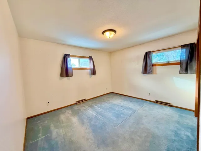 $275,000 | 18368 Highway 59, Detroit Lakes, MN 56501