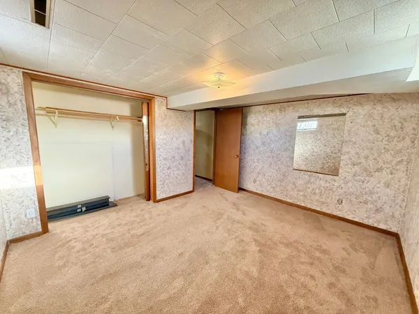 $275,000 | 18368 Highway 59, Detroit Lakes, MN 56501