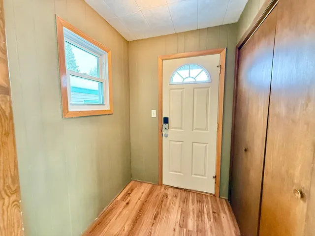 $275,000 | 18368 Highway 59, Detroit Lakes, MN 56501