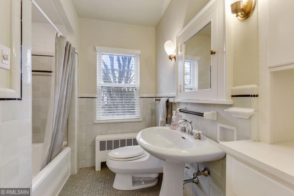 4602 Sunnyside Road Edina, MN 55424 - Photo 35 of 52