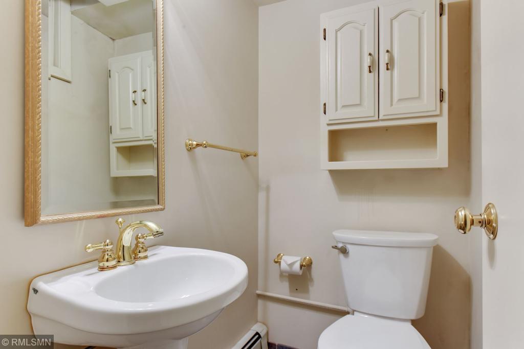 4602 Sunnyside Road Edina, MN 55424 - Photo 47 of 52