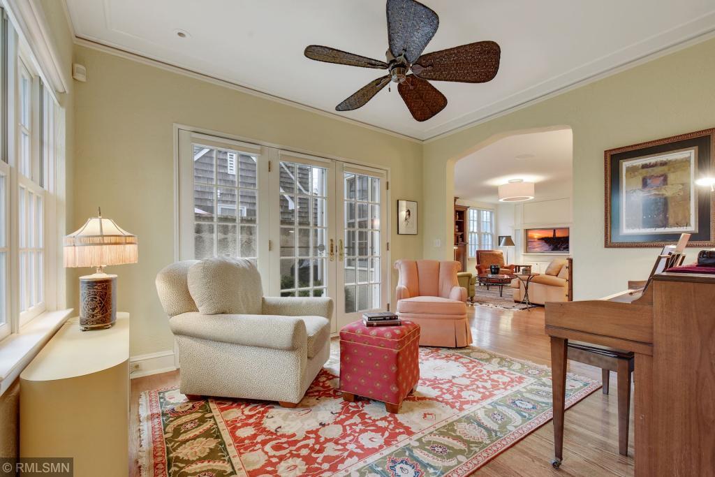 4602 Sunnyside Road Edina, MN 55424 - Photo 8 of 52