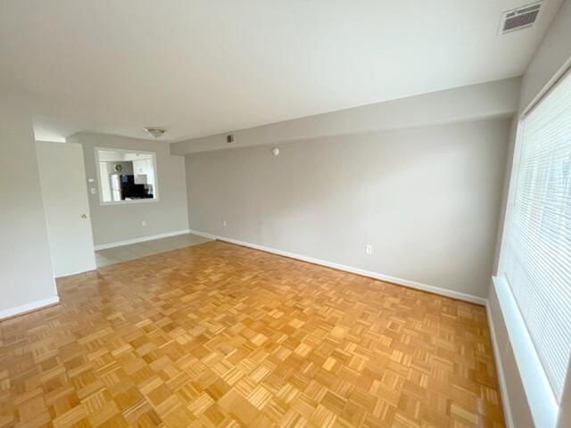 1801 Grandin Road Southwest, Unit 1809B Roanoke, VA 24015 - Photo 4 of 19 IMG_5465