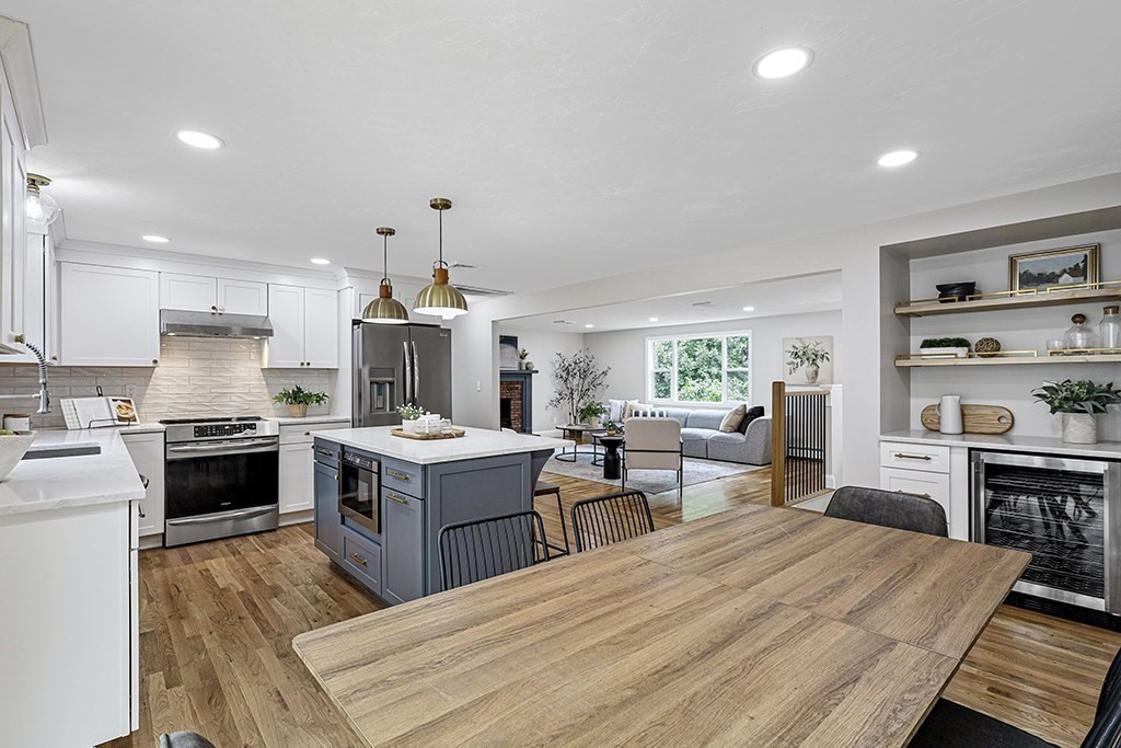 22 Billadell Road Stow, MA 01775 - Photo 3 of 23 Gallery Image 3