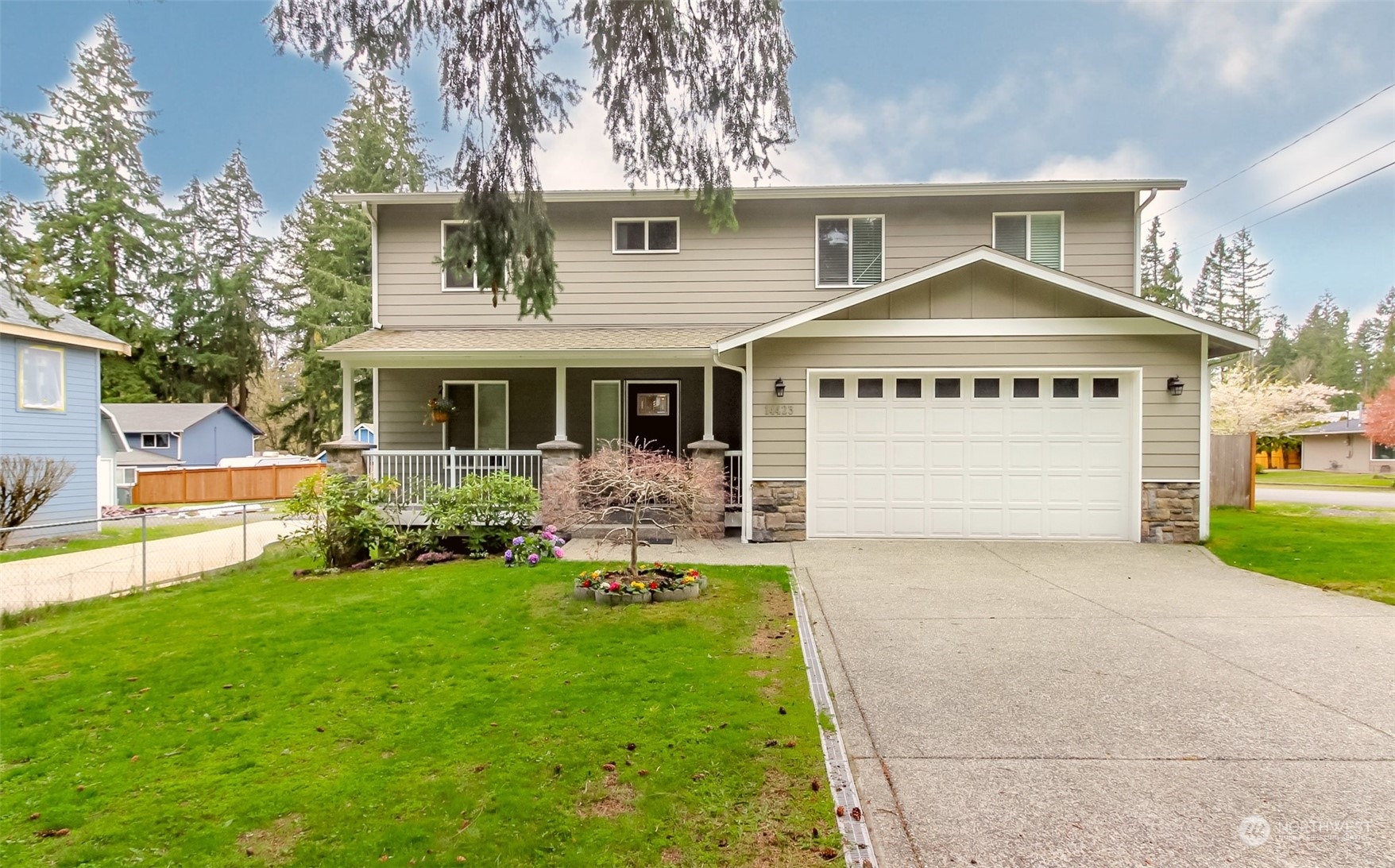 14423 156th Avenue Southeast Renton, WA 98059 - Photo 1 of 40 Gallery Image 1
