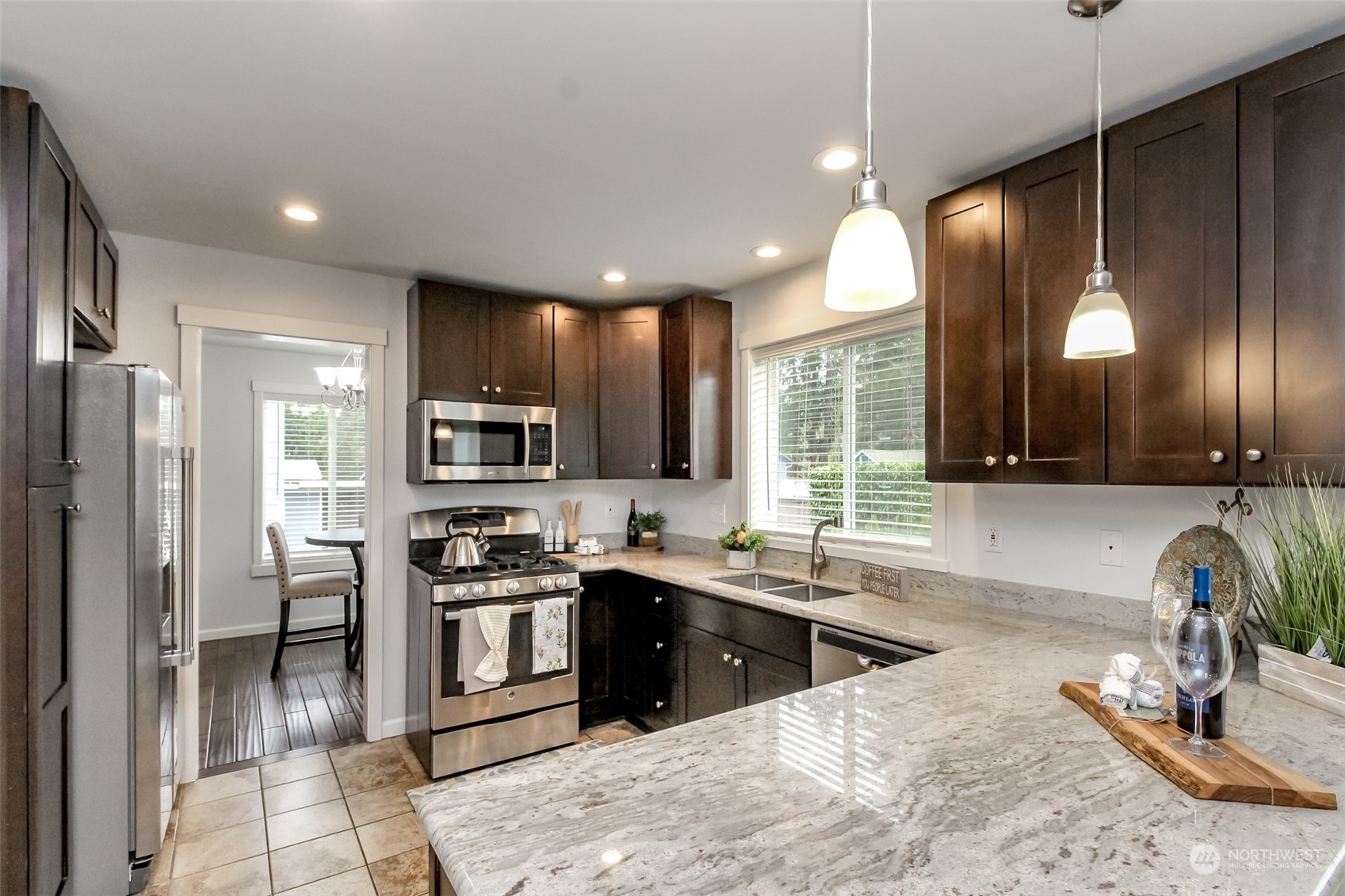 14423 156th Avenue Southeast Renton, WA 98059 - Photo 14 of 40 Gallery Image 14
