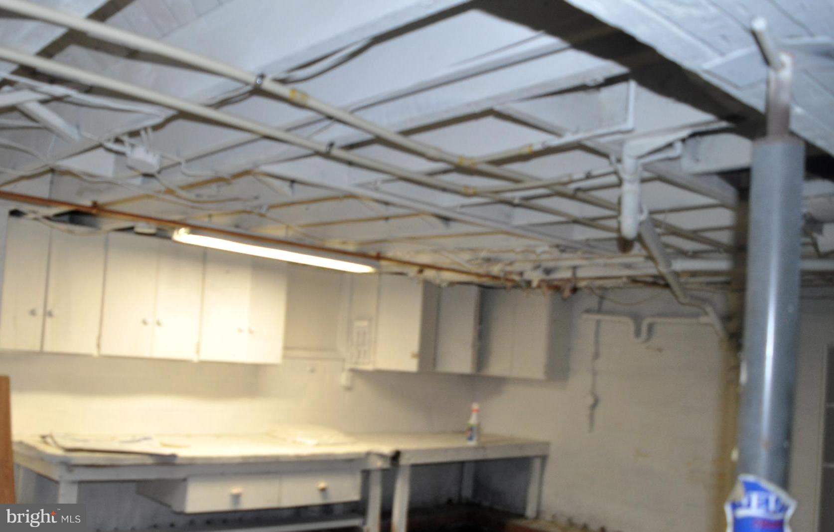 14618 Water Company Road Cascade, MD 21719 - Photo 79 of 105 Basement shop area