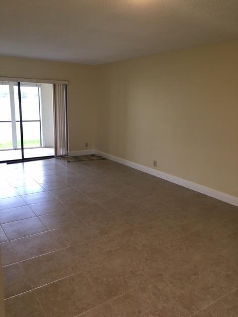 2850 Palmwood Terrace, Unit 1270 Boca Raton, FL 33431 - Photo 14 of 20 IMG_3923