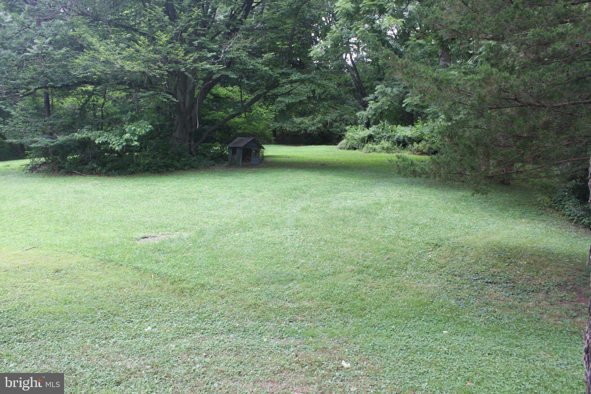 221 Moredon Road Huntingdon Valley, PA 19006 - Photo 11 of 43