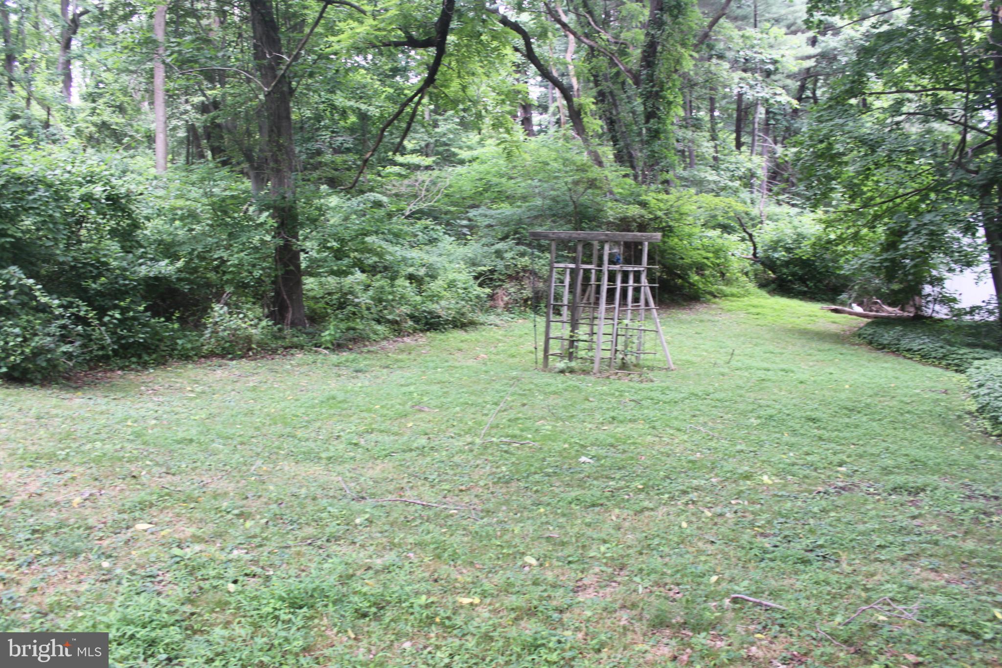 221 Moredon Road Huntingdon Valley, PA 19006 - Photo 13 of 43