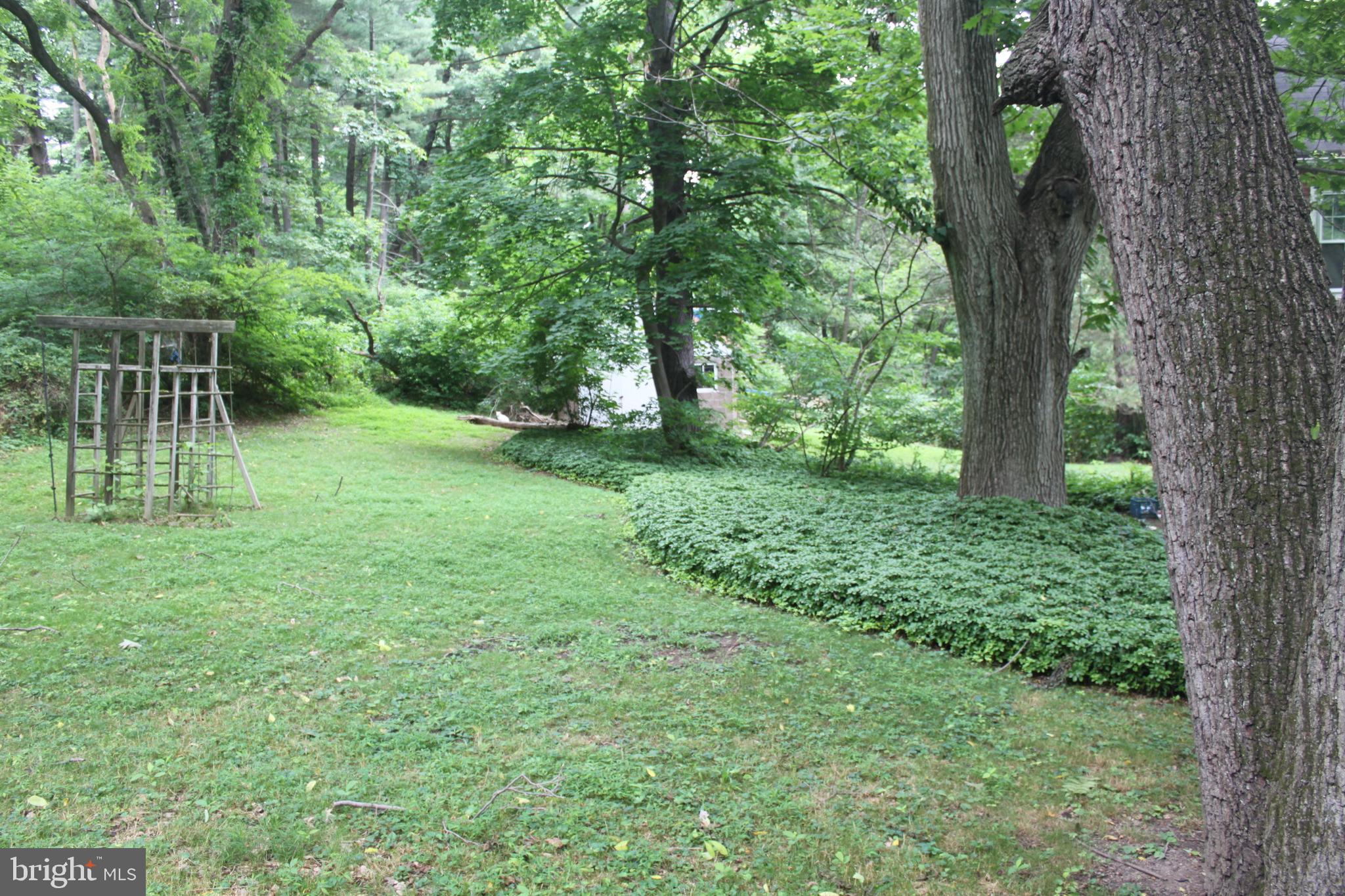 221 Moredon Road Huntingdon Valley, PA 19006 - Photo 14 of 43