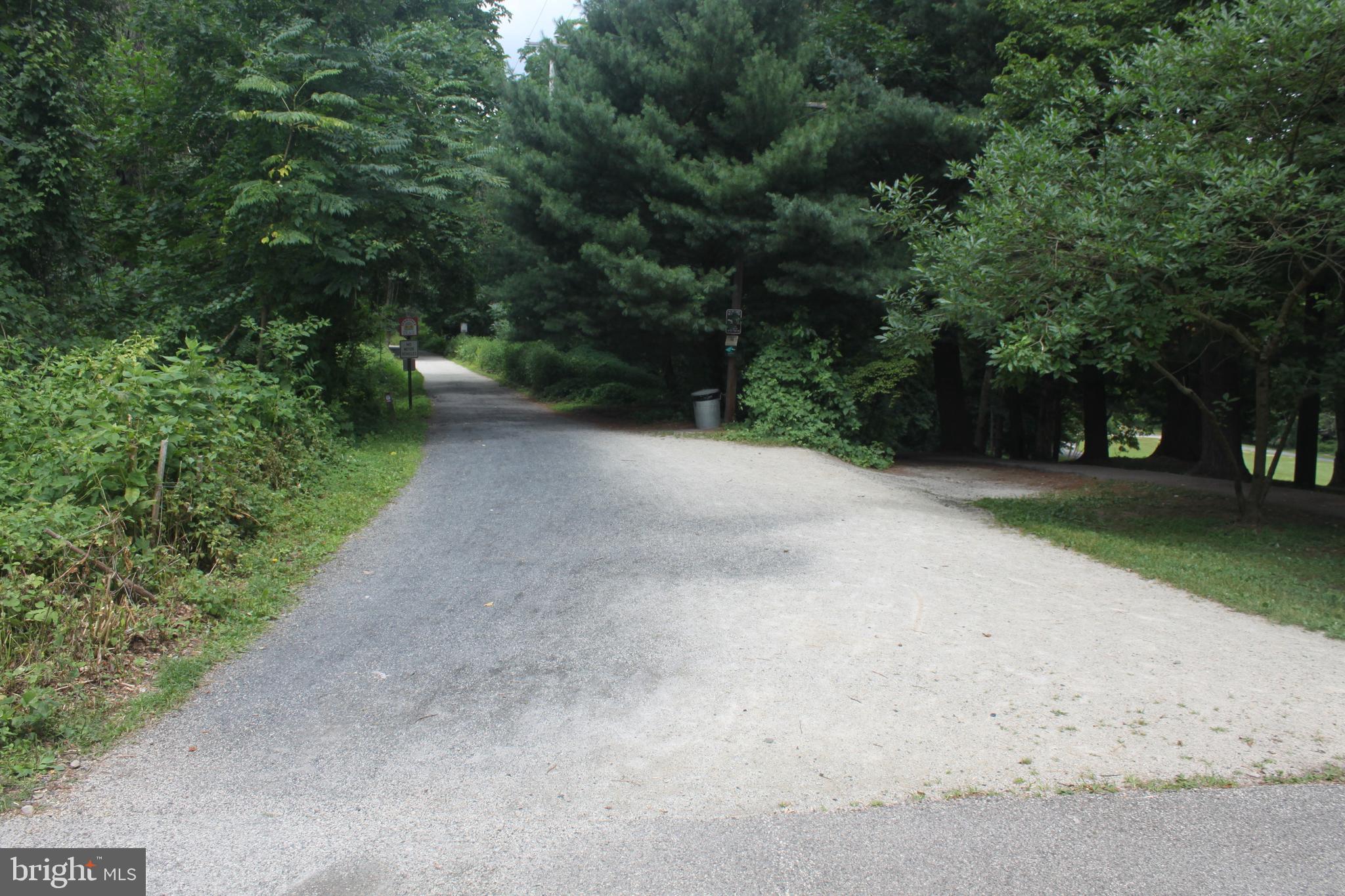 221 Moredon Road Huntingdon Valley, PA 19006 - Photo 32 of 43