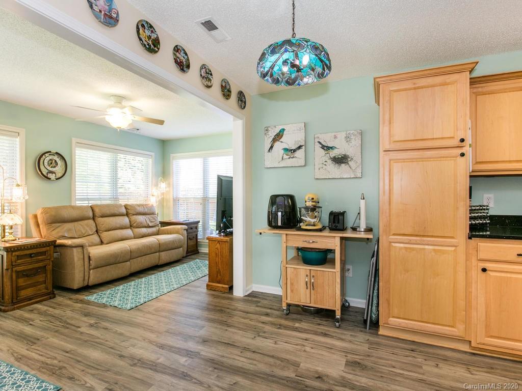 166 Farm Valley Road Fletcher, NC 28732 - Photo 11 of 32