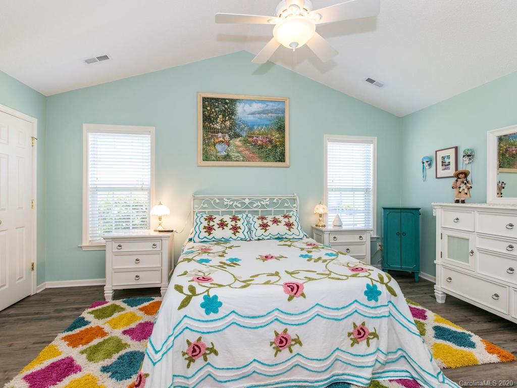 166 Farm Valley Road Fletcher, NC 28732 - Photo 15 of 32