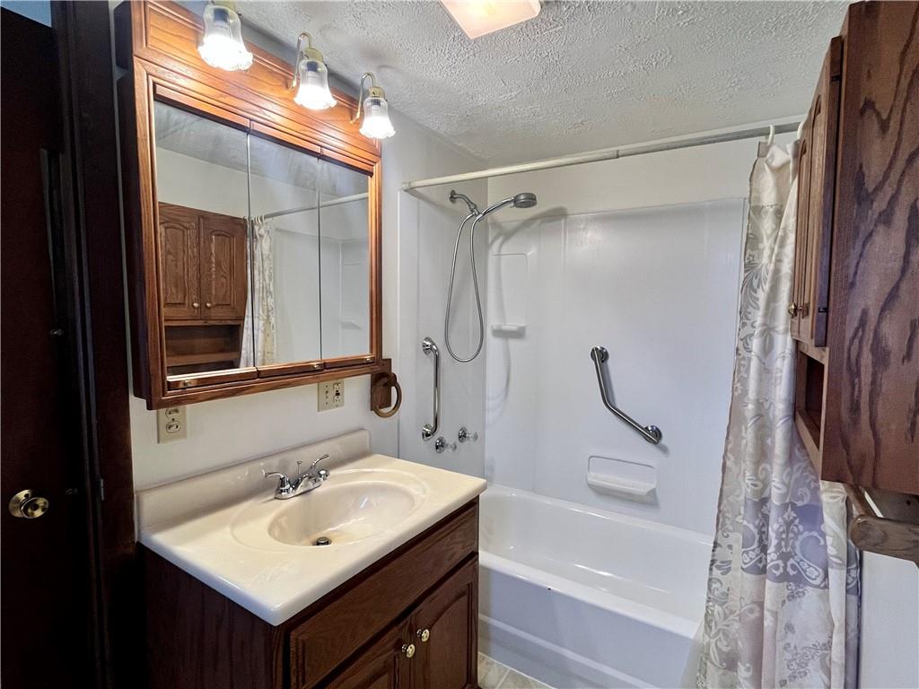 252 Papermill Avenue Indiana, PA 15701 - Photo 10 of 19