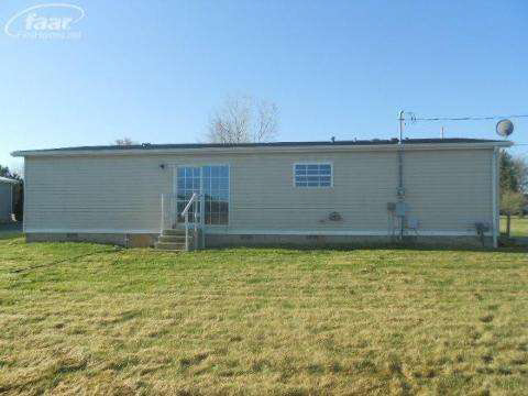 8490 Farrand Road Montrose, MI 48457 - Photo 2 of 17 20145091-1.JPG