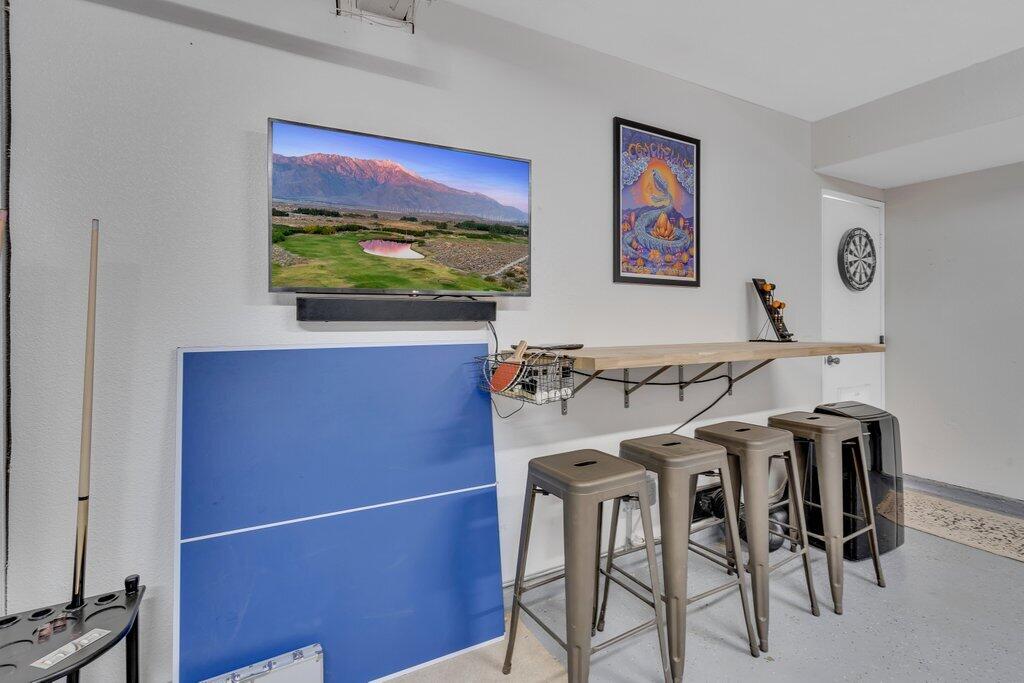 46352 Willow Lane Indio, CA 92201 - Photo 44 of 131 a view of a dining room with furniture and wooden floor