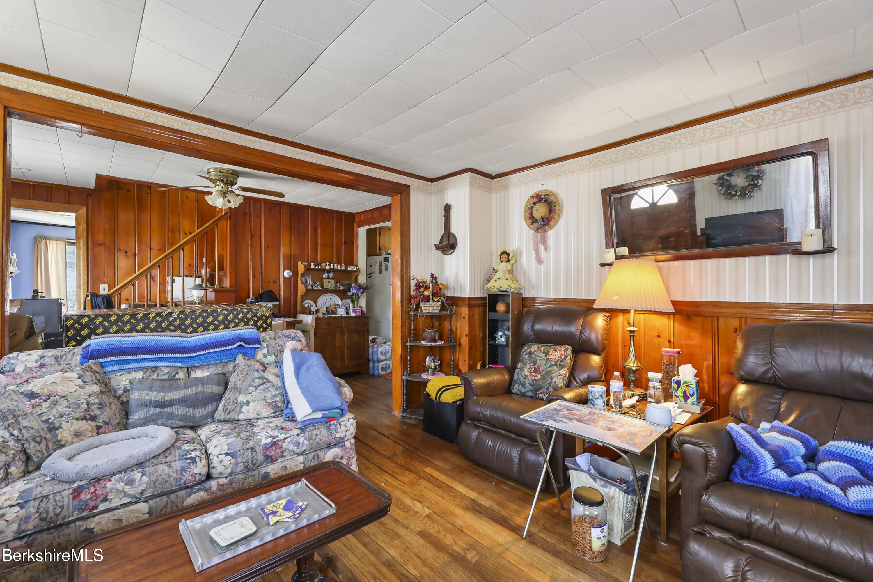 1952 Old Rte 9 Windsor, MA 01270 - Photo 2 of 19 20 Living Room